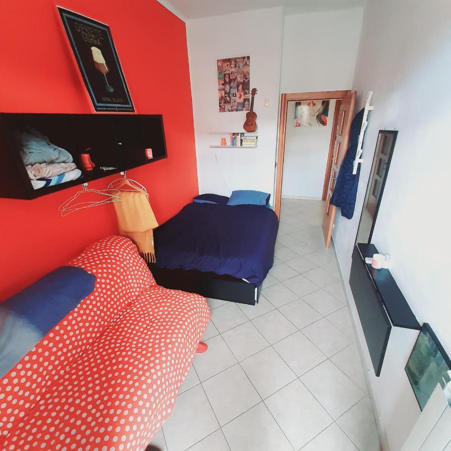 Cozy Room Stanza Close City Center In A Family House Stanza In Appartamento Condiviso Noi Viviamo In Casa Stanza In Affitto Turín Exteriér fotografie