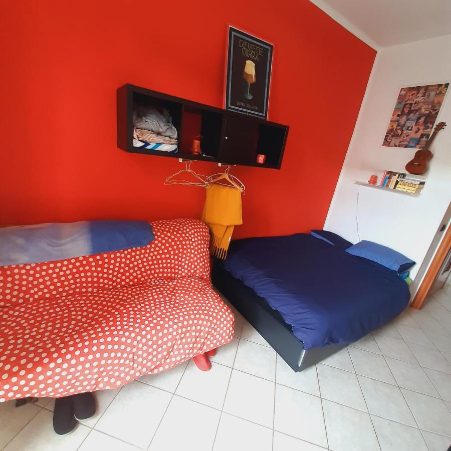 Cozy Room Stanza Close City Center In A Family House Stanza In Appartamento Condiviso Noi Viviamo In Casa Stanza In Affitto Turín Exteriér fotografie