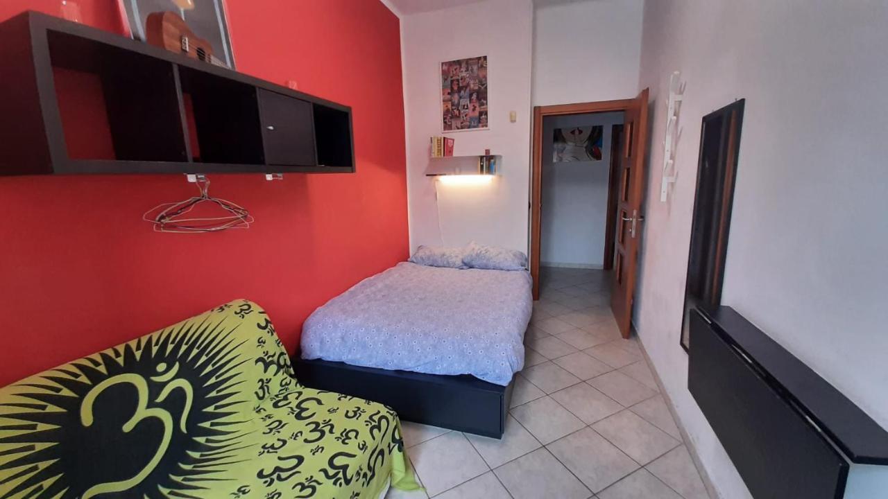 Cozy Room Stanza Close City Center In A Family House Stanza In Appartamento Condiviso Noi Viviamo In Casa Stanza In Affitto Turín Exteriér fotografie