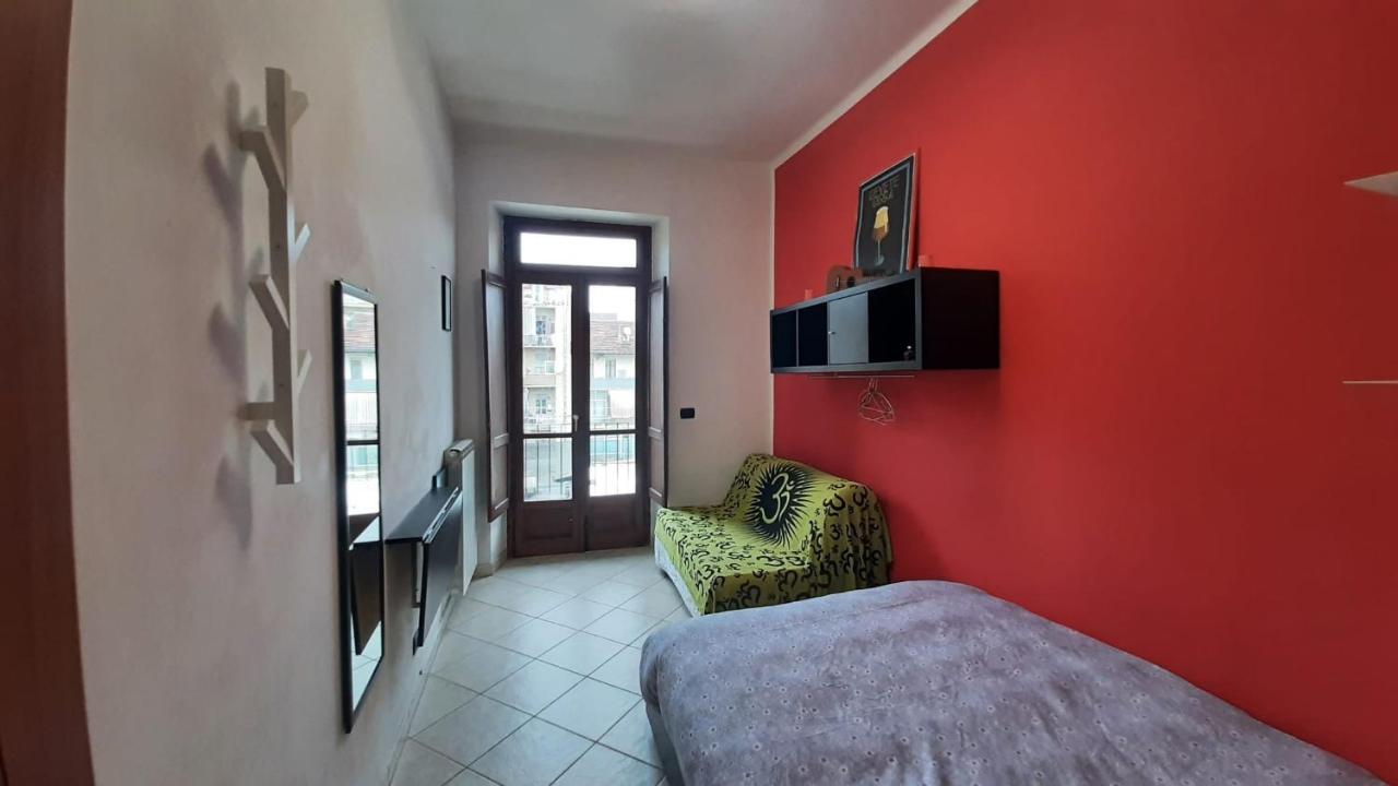 Cozy Room Stanza Close City Center In A Family House Stanza In Appartamento Condiviso Noi Viviamo In Casa Stanza In Affitto Turín Exteriér fotografie