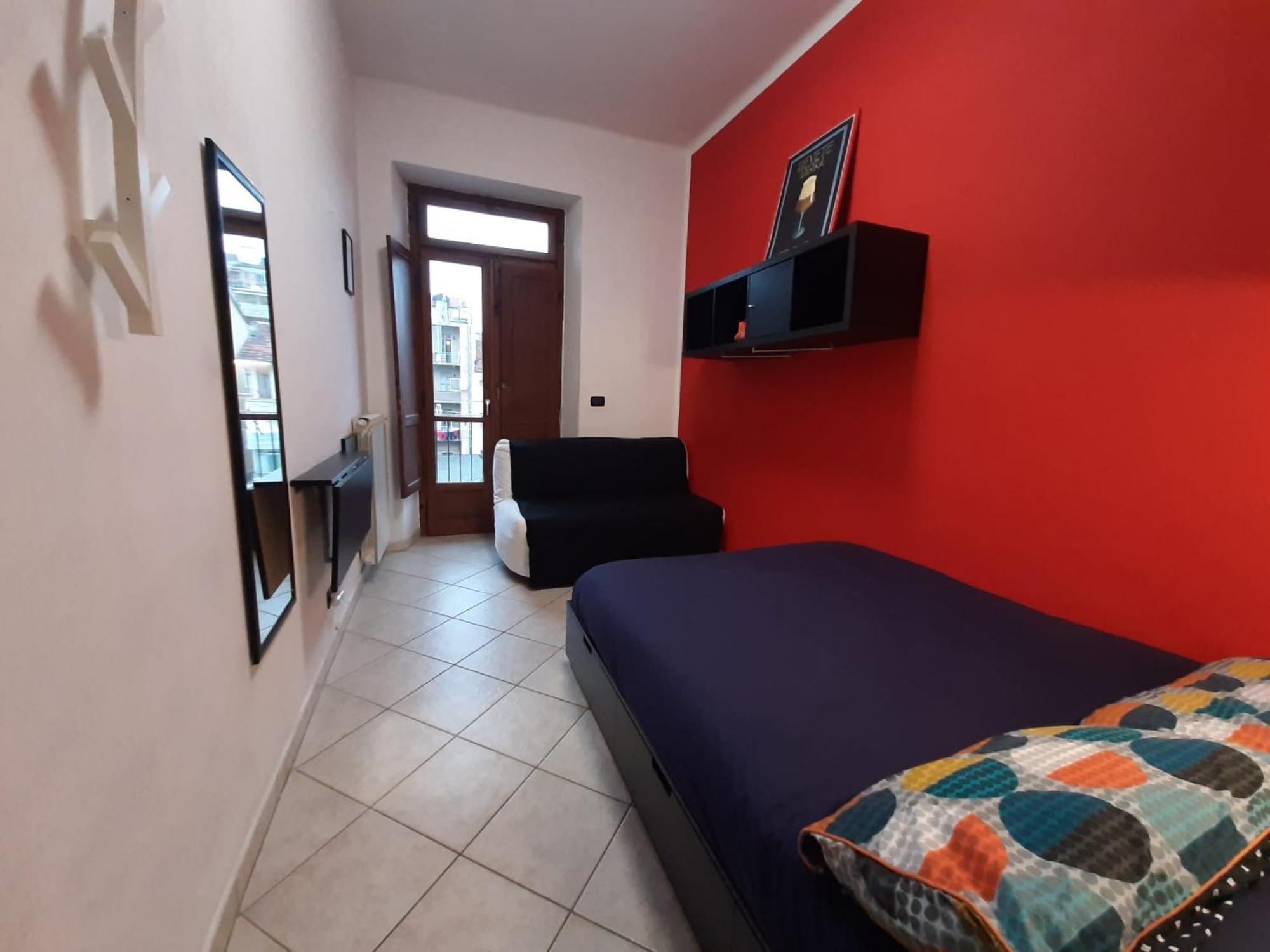 Cozy Room Stanza Close City Center In A Family House Stanza In Appartamento Condiviso Noi Viviamo In Casa Stanza In Affitto Turín Pokoj fotografie
