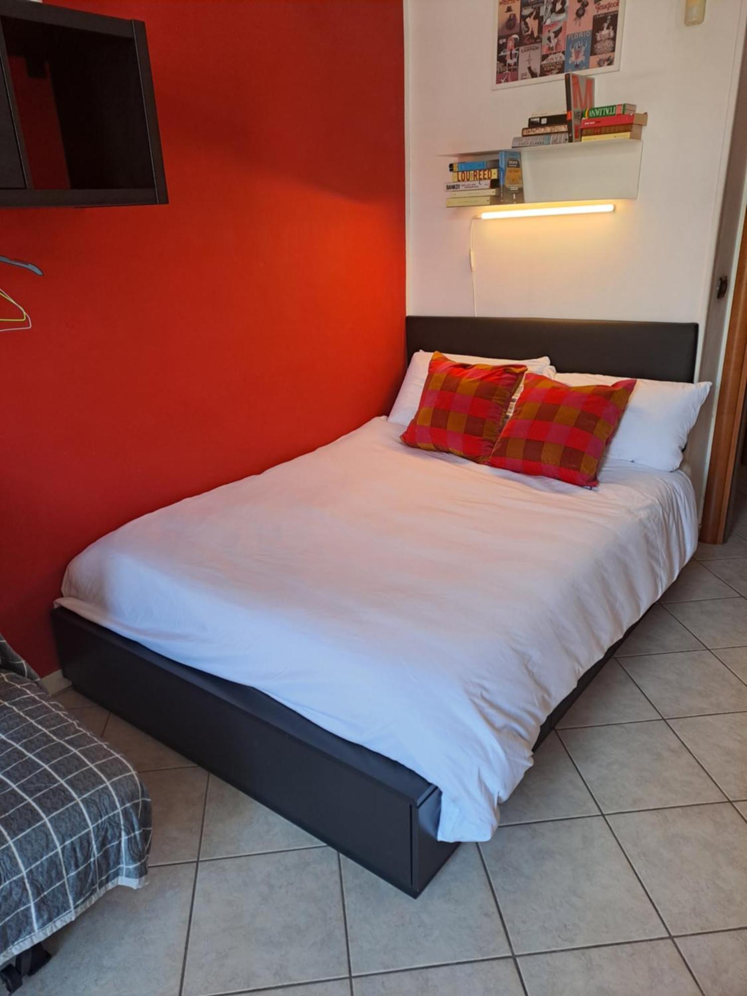 Cozy Room Stanza Close City Center In A Family House Stanza In Appartamento Condiviso Noi Viviamo In Casa Stanza In Affitto Turín Exteriér fotografie