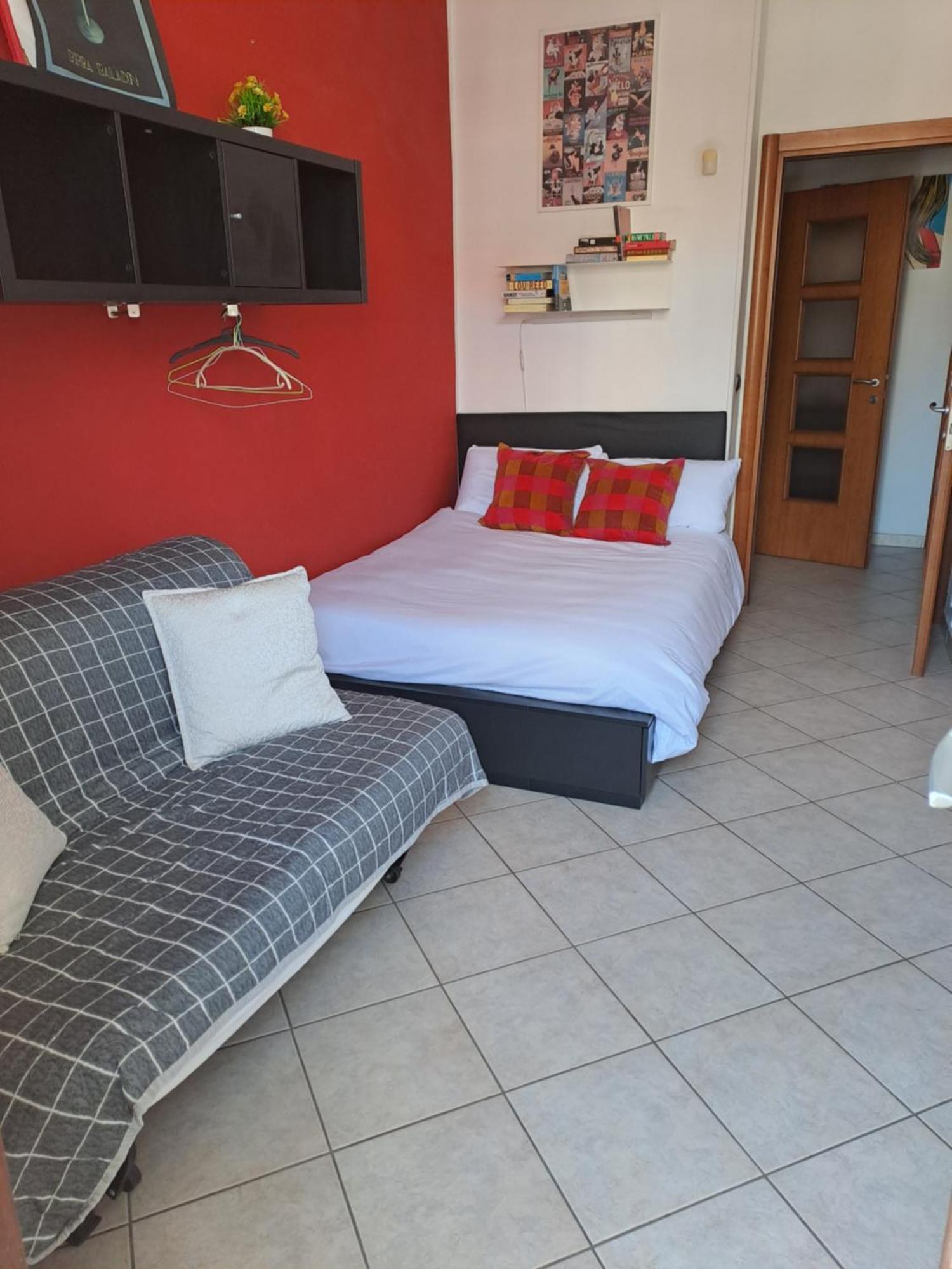 Cozy Room Stanza Close City Center In A Family House Stanza In Appartamento Condiviso Noi Viviamo In Casa Stanza In Affitto Turín Exteriér fotografie